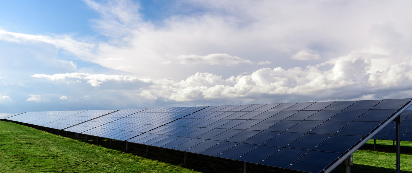 Zonnepanelen weiland